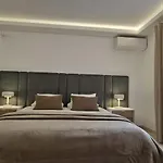 Tess Sinfonia * Benalmádena