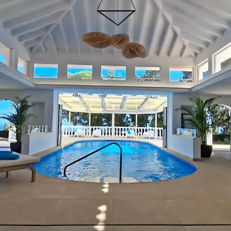 Tess Sinfonia Villa *