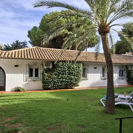 Tess Sinfonia Villa
