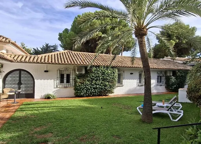 Tess Sinfonia Villa