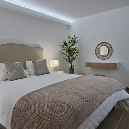 Tess Sinfonia Willa Benalmádena